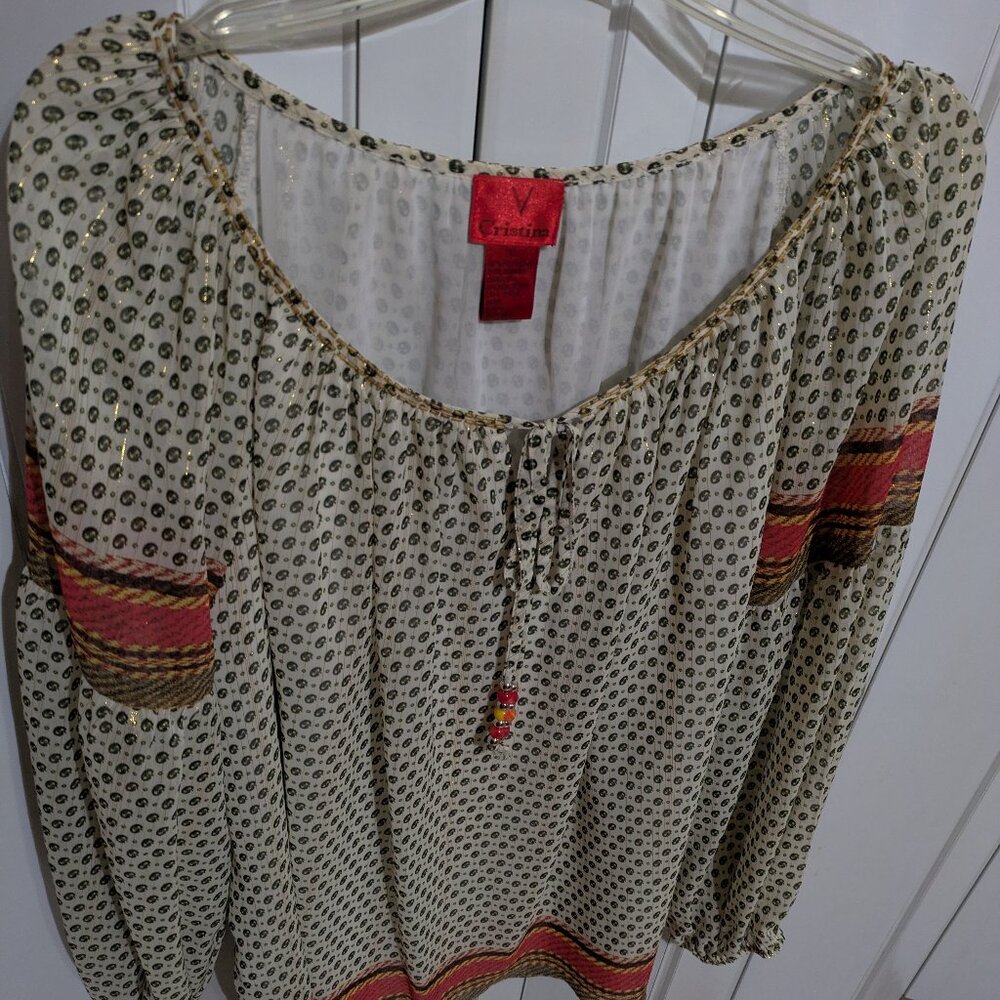 ~NWOT Beautiful women's blouse